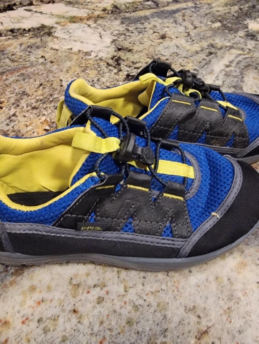 Northside Yellow/Blue Toddler Boys Sport/Water Sandles/Shoes! Size 4.